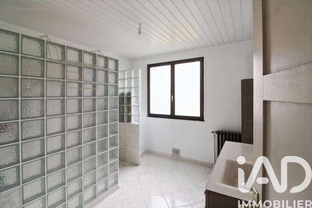 Photo 5 - Maison à MAROLLES-SUR-SEINE