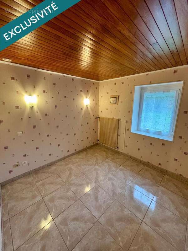 Maison 111 m² à Maisod  - photo 9