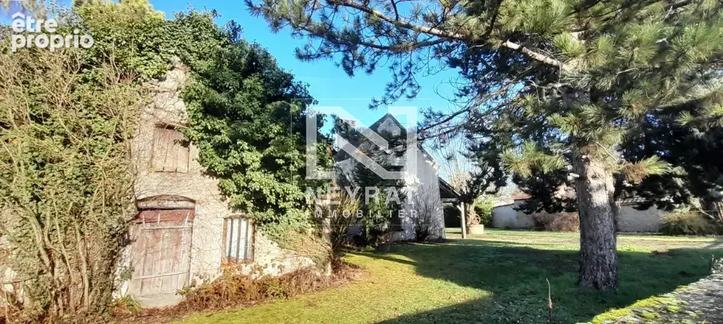 Maison en pierre à rénover avec fort potentiel – Grand terrain constructible - photo 6