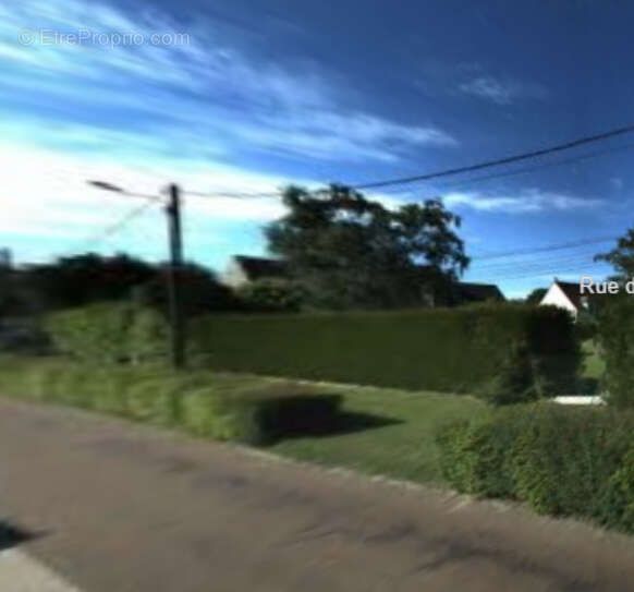 Terrain à ACHERES-LA-FORET