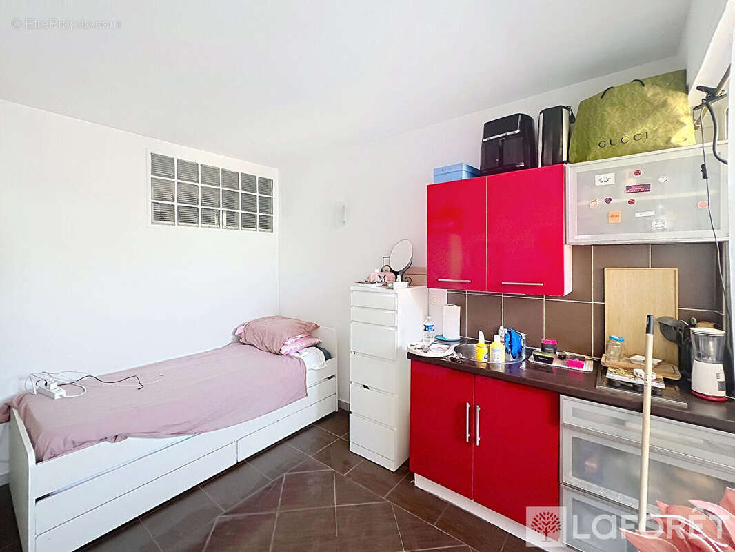 Appartement à ROQUEBRUNE-CAP-MARTIN