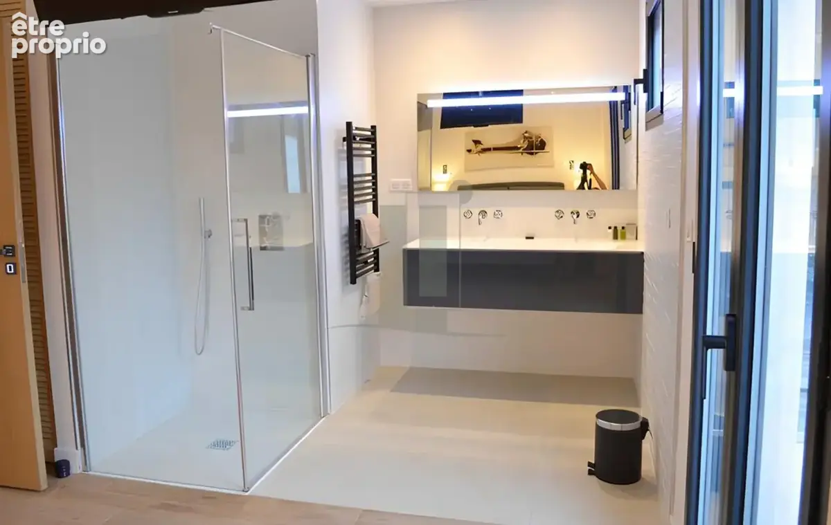 Villa contemporaine avec piscine, quartier calme - photo 11