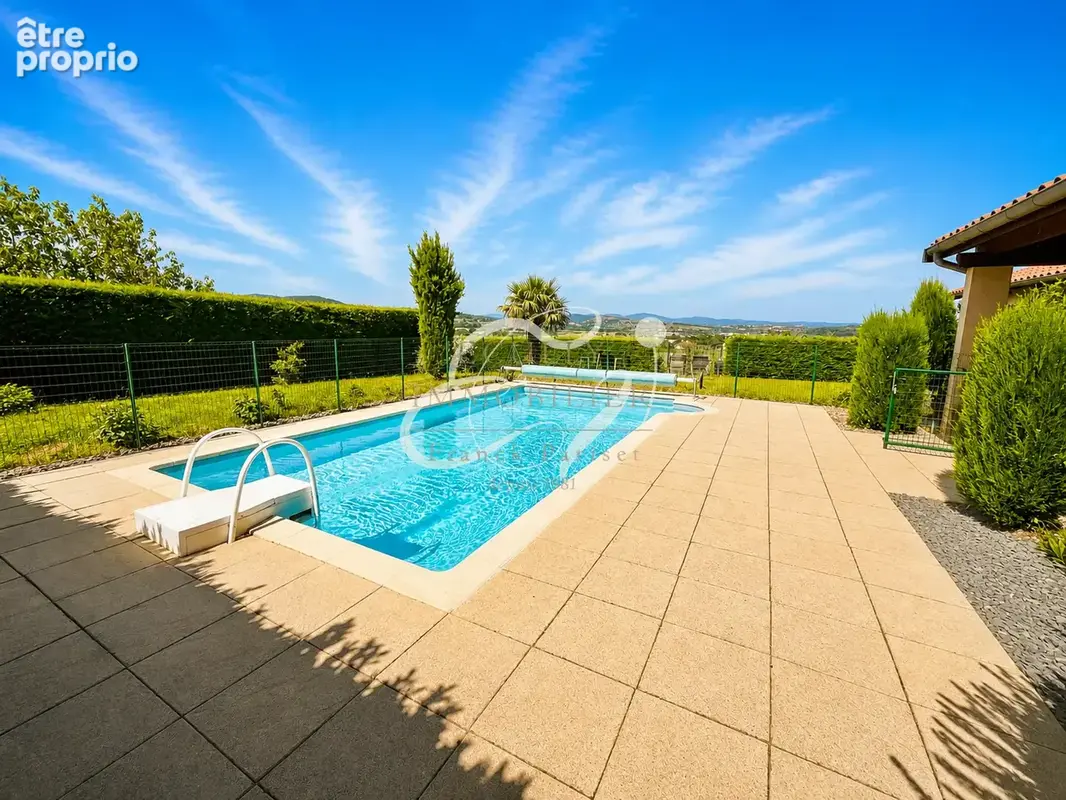 VENTE 69890 LA TOUR DE SALVAGNY MAISON 175 m2 carrez et 200 m2 utiles sur 1500 m2 DE TERRAIN, piscine - photo 2