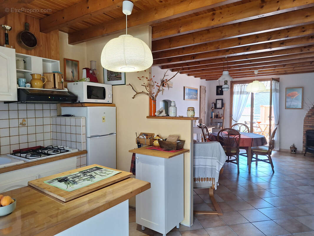Maison de village avec garage et terrasse - photo 4