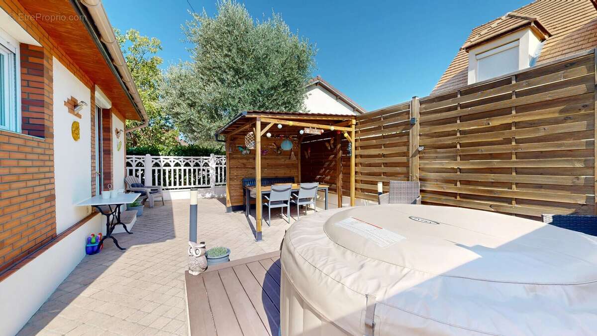 Maison 92 m² à Montfermeil  - photo 19