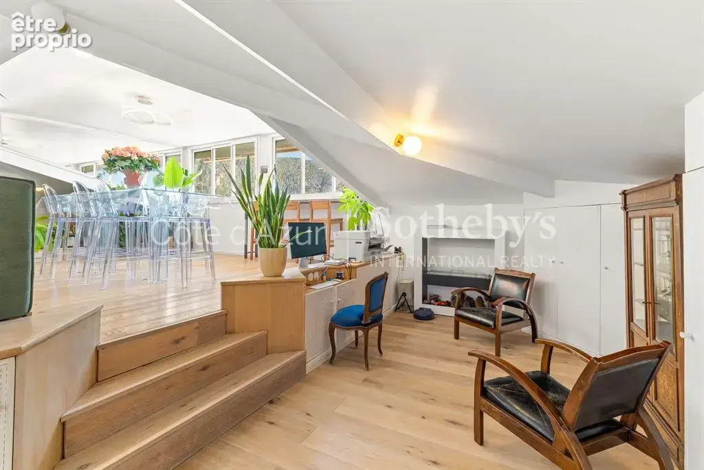 Beaulieu sur Mer, appartement contemporain de 118 m² dans une villa Belle Époque avec vue mer panoramique - photo 3