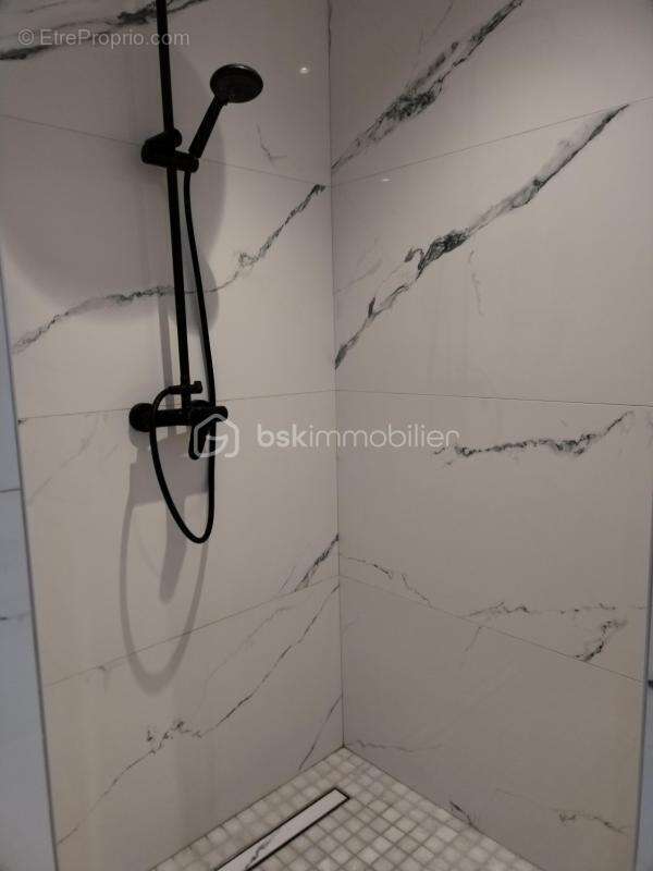 Maison à MALEMORT-DU-COMTAT