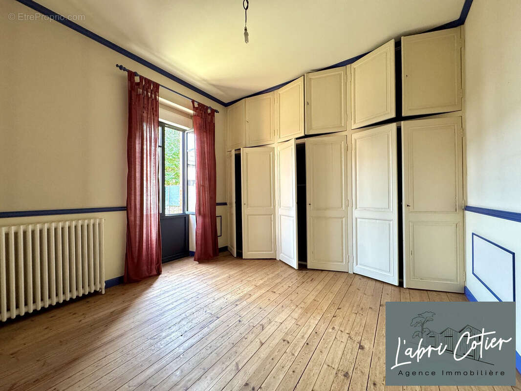 Chambre 2 - Maison à CHALLANS