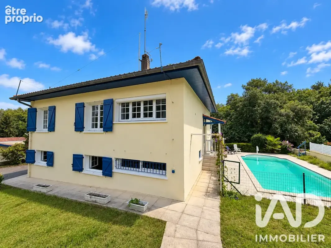 Photo 1 - Maison à TARNOS