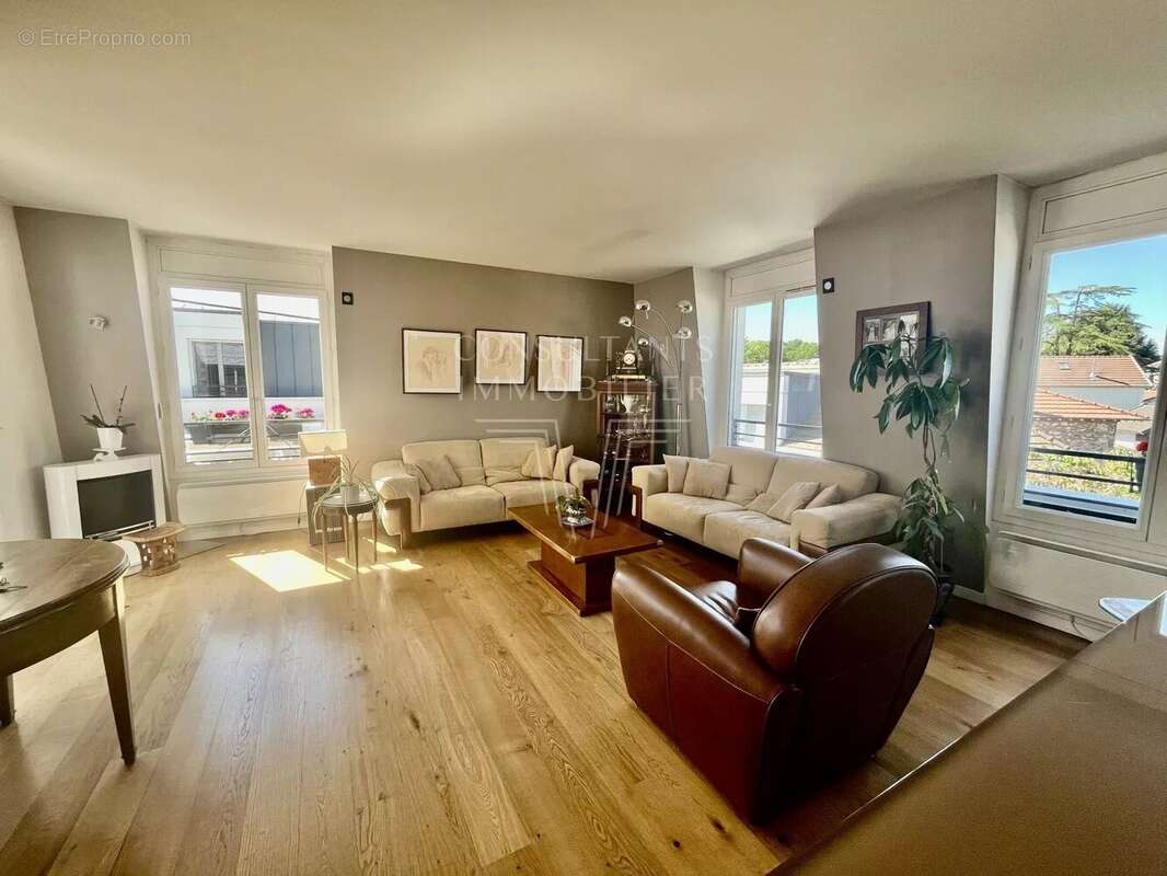 Appartement à SEVRES