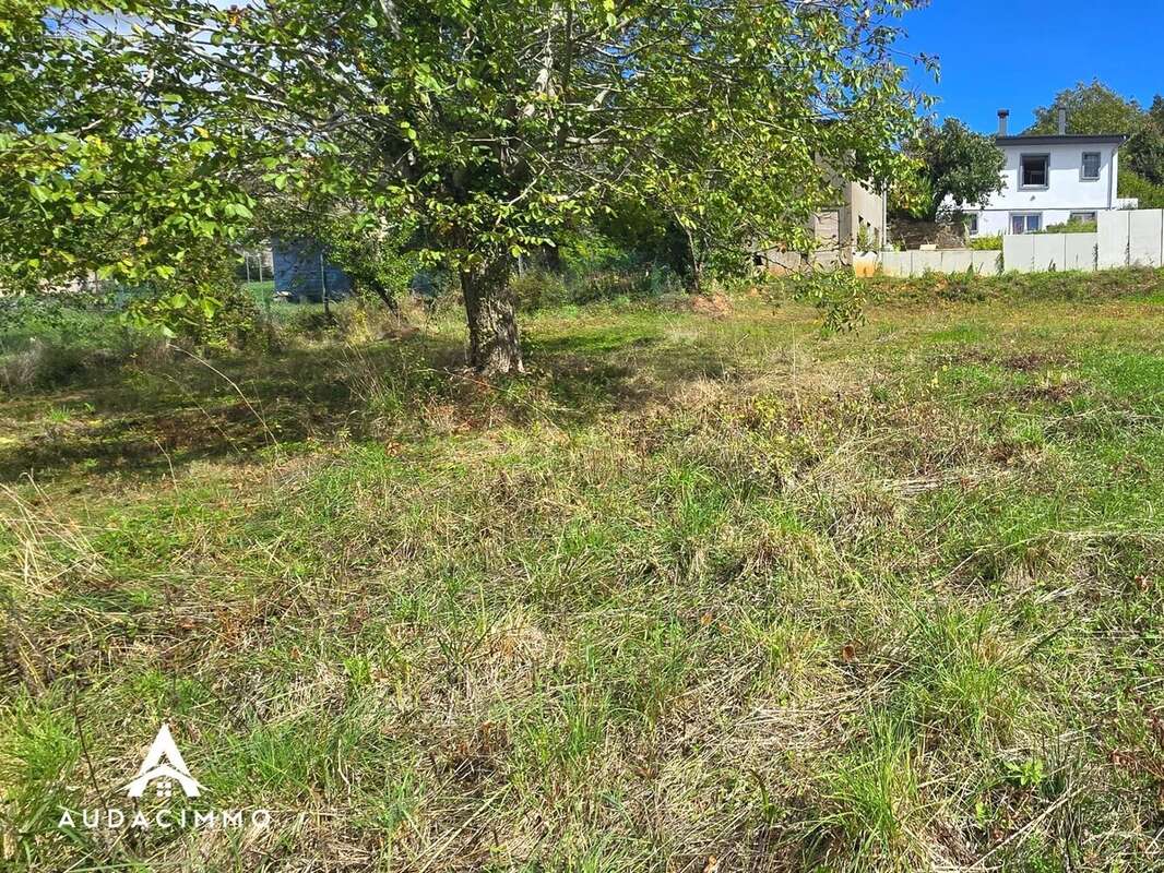 Terrain à BOUXIERES-AUX-DAMES