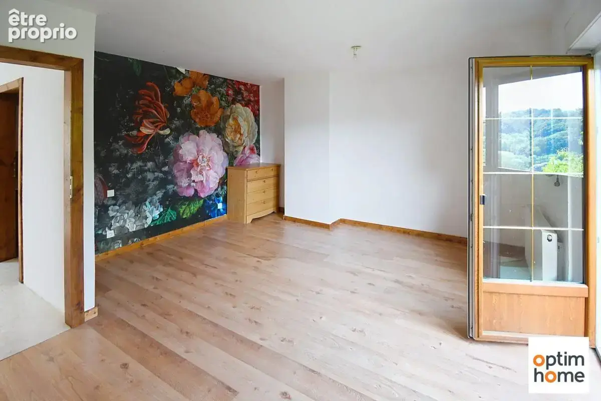 Tres belle maison individuelle - 4 chambres - 2 salles de bain - 2 garages - terrain de 25 ares - photo 4