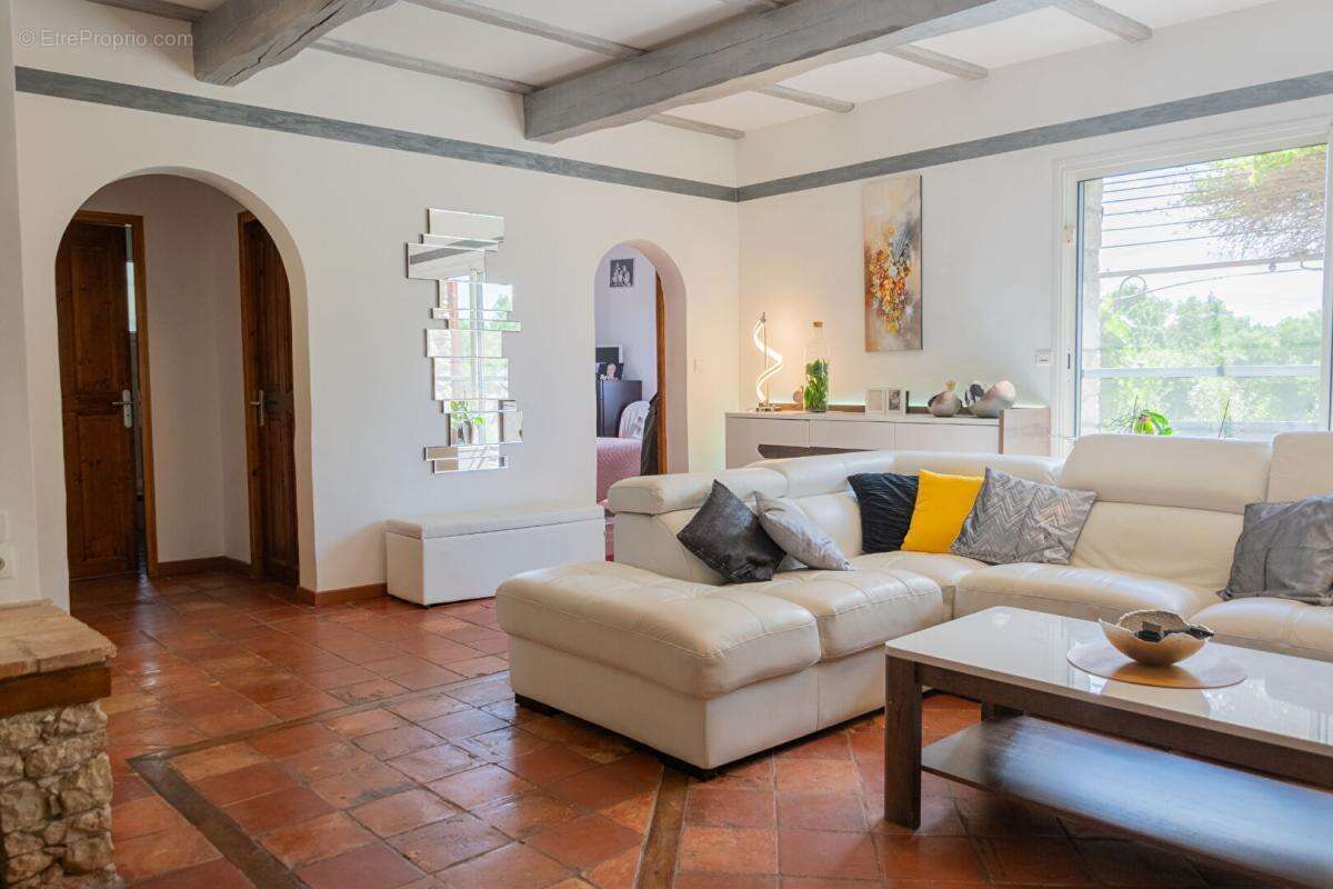 Maison à BOISSET-ET-GAUJAC