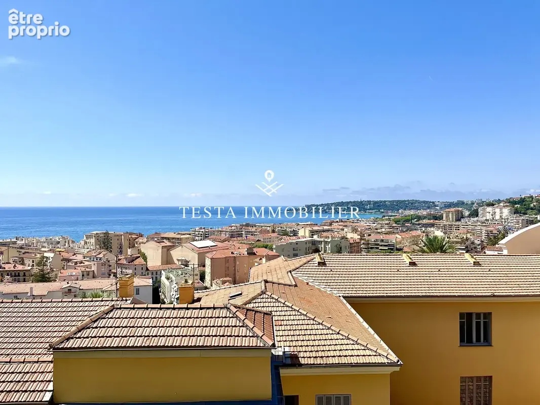 Menton Terres Chaudes - Dernier étage d'une maison de maître - Appartement duplex de 145 m2 (92 m2 loi carrez) - photo 6
