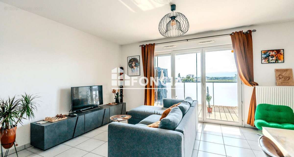 Appartement à DOUVAINE