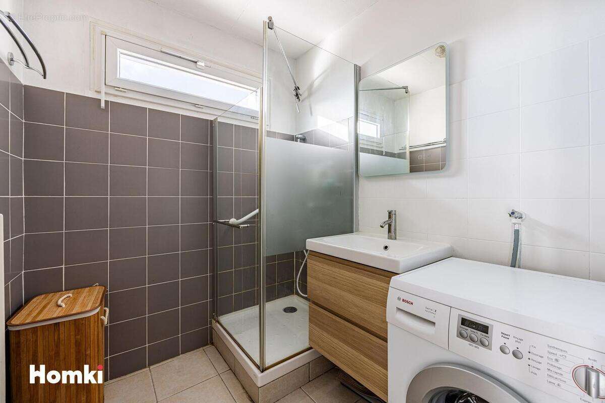 Appartement à NANTERRE