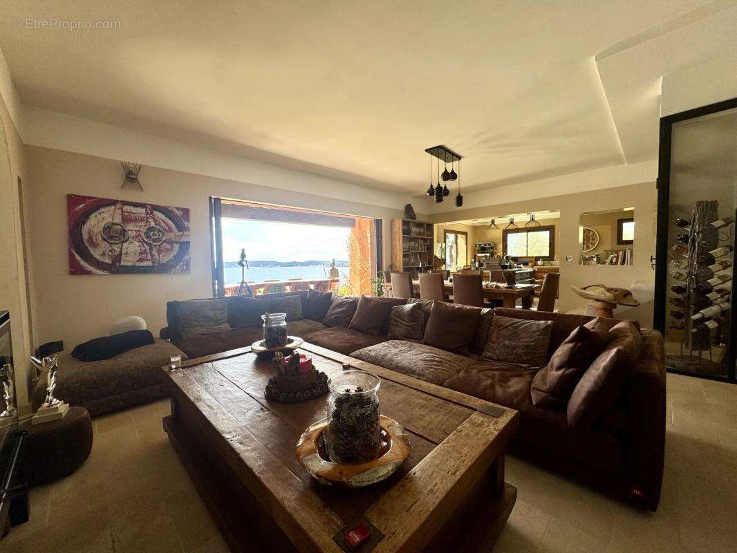 Maison à LE LAVANDOU