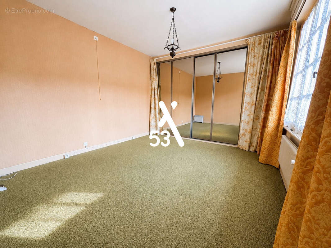 Maison 171 m² à Arques  - photo 8