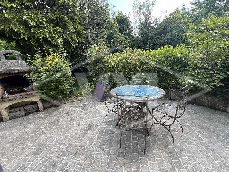 Maison à COMBS-LA-VILLE