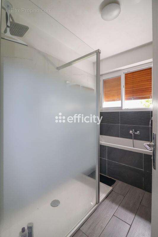 Maison 224 m² à Conches-En-Ouche  - photo 14