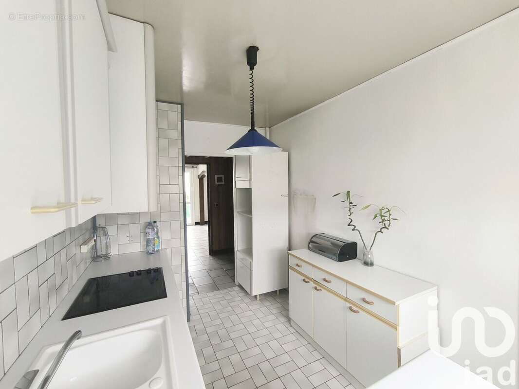 Photo 3 - Appartement à SAINT-FARGEAU-PONTHIERRY