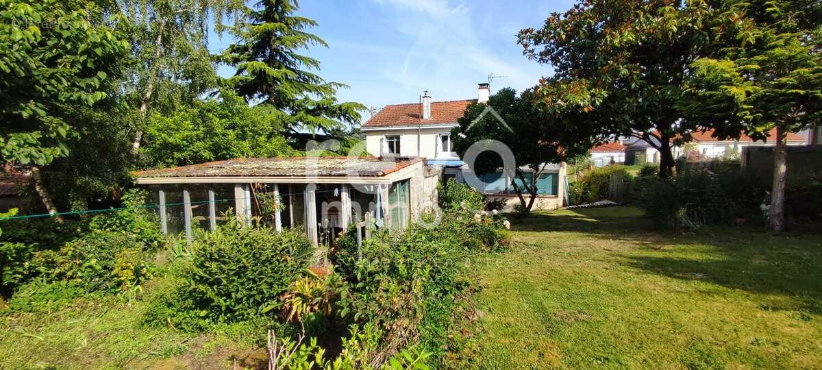 Maison à SAINT-PHILBERT-DE-GRAND-LIEU