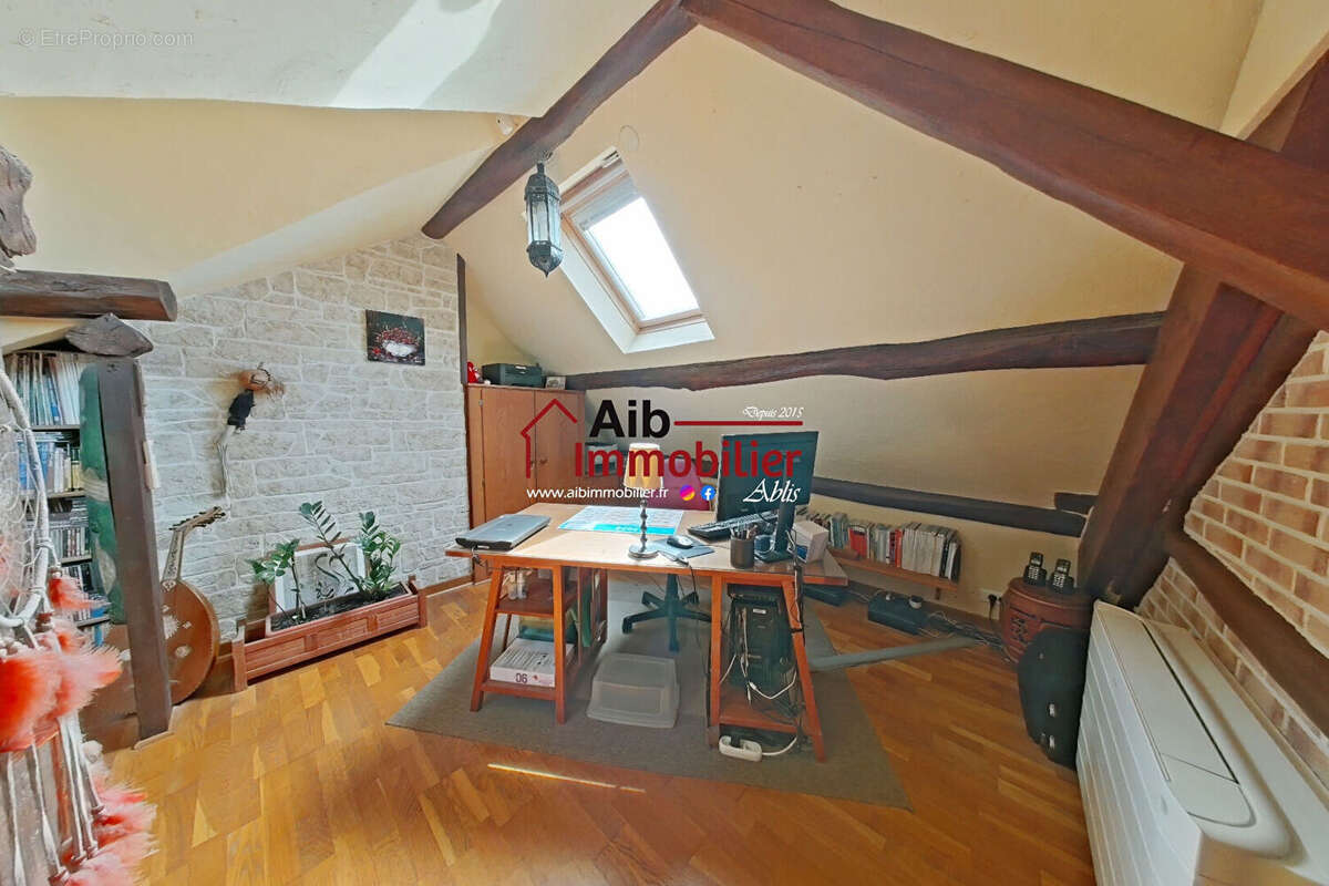 Maison à ABLIS