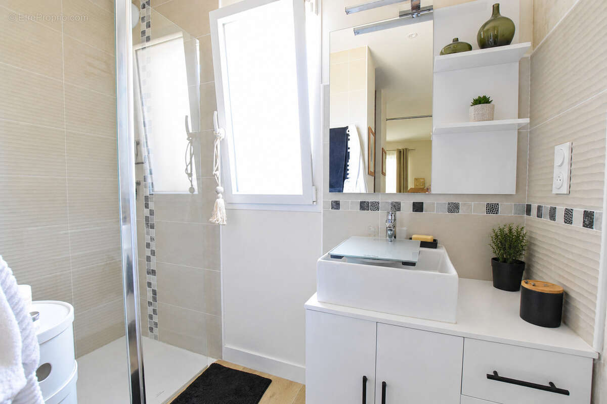 PREFAILLES - 4 chambres - photo 10