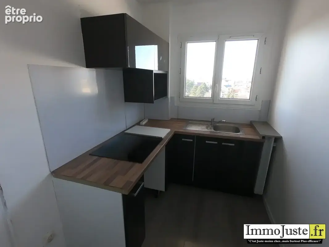 Appartement 33 m² à Maurepas  - photo 7