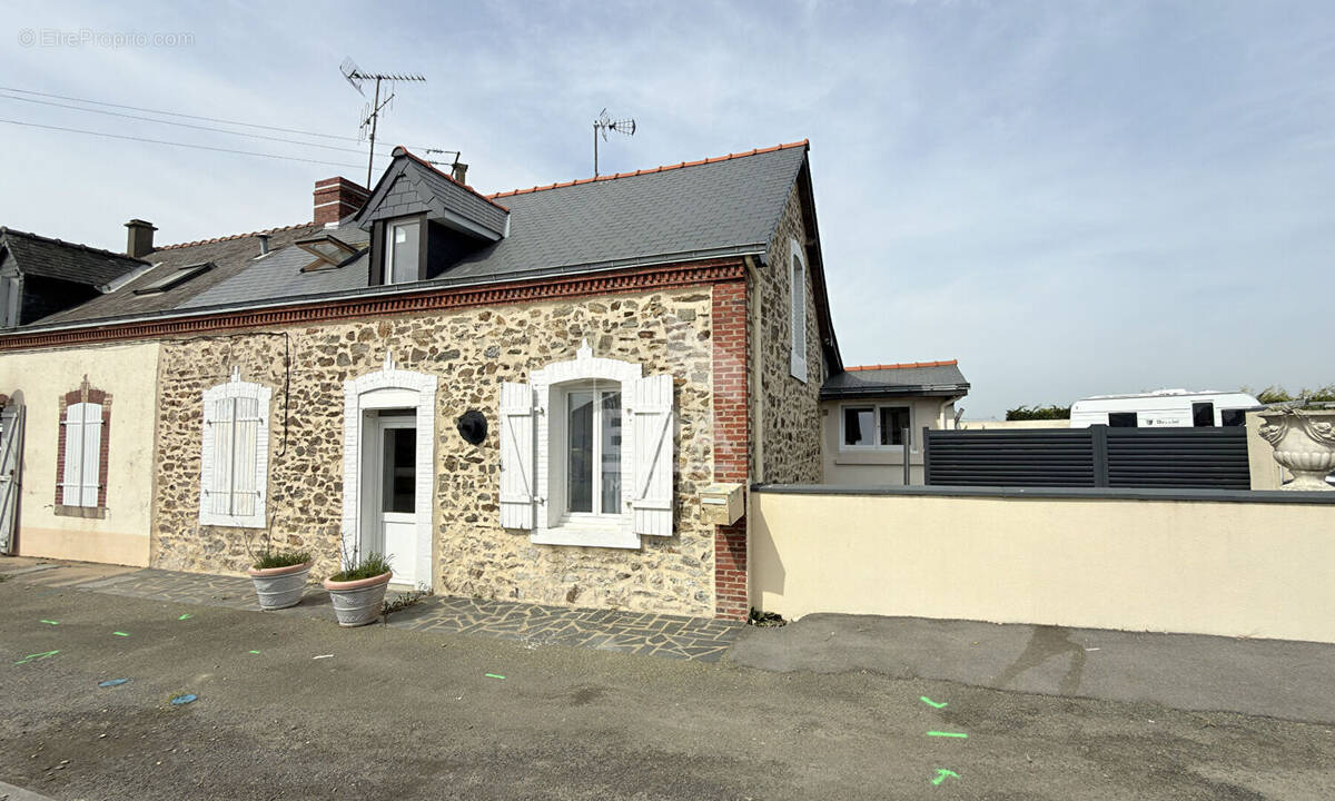 Maison à LOIRON