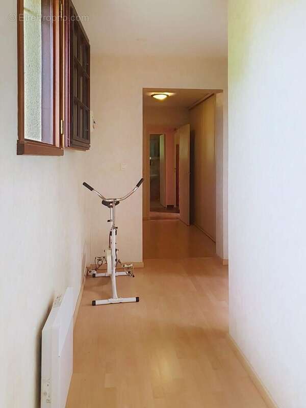 Maison 153 m² à Artigues-Pres-Bordeaux  - photo 8