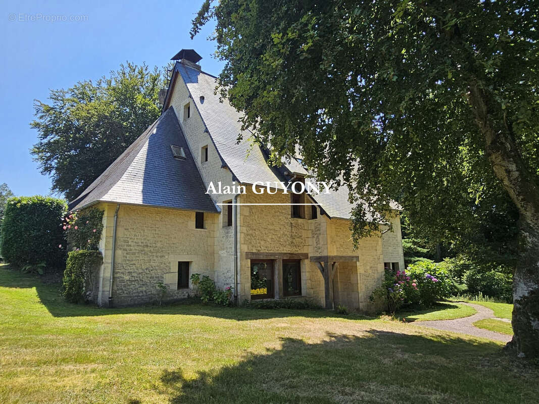 Maison 247 m² à Honfleur  - photo 2