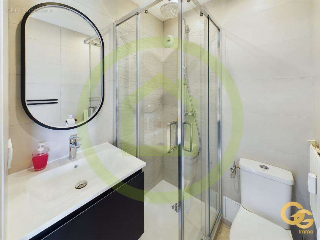 Appartement à MANDELIEU-LA-NAPOULE