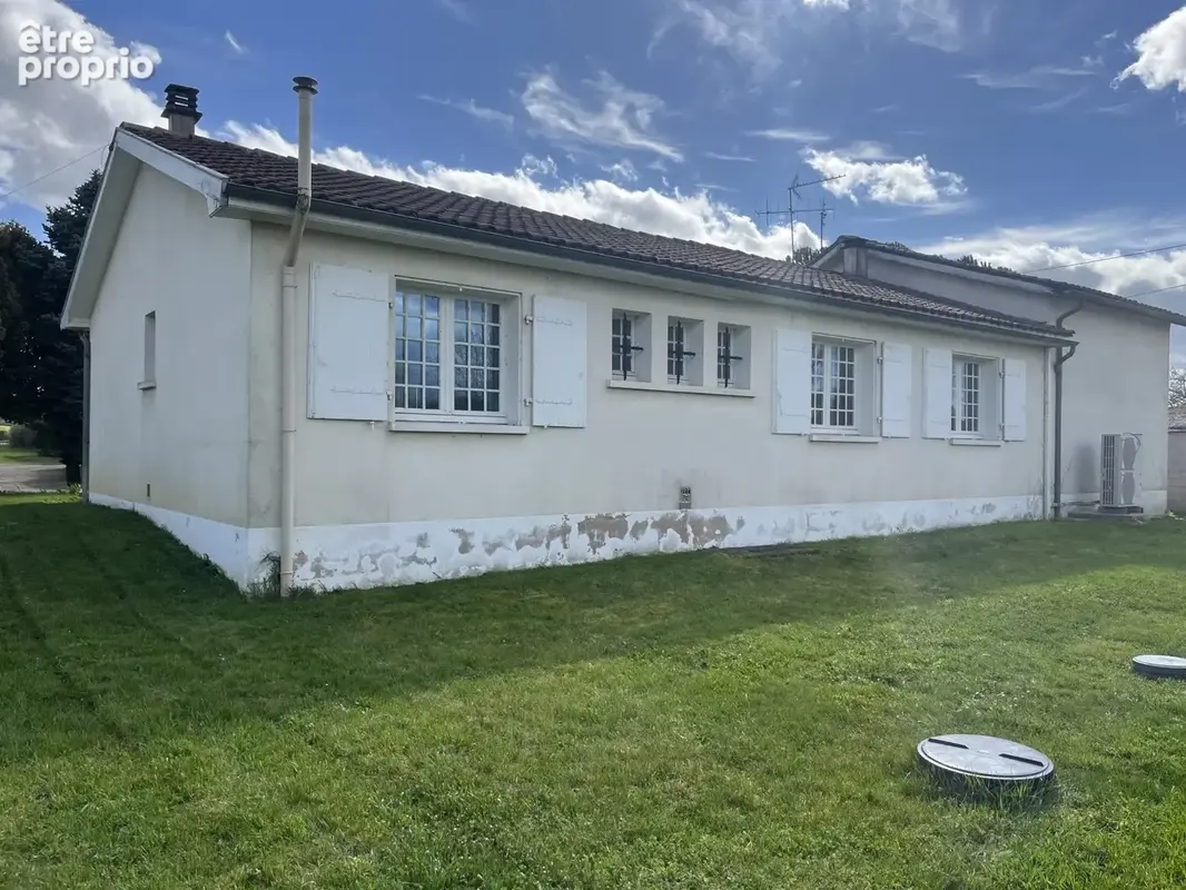 Maison 6 pièces 102 m² à vendre à Chasseneuil-Sur-Bonnieure (16260) - photo 2