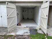 Parking à LE PERREUX-SUR-MARNE