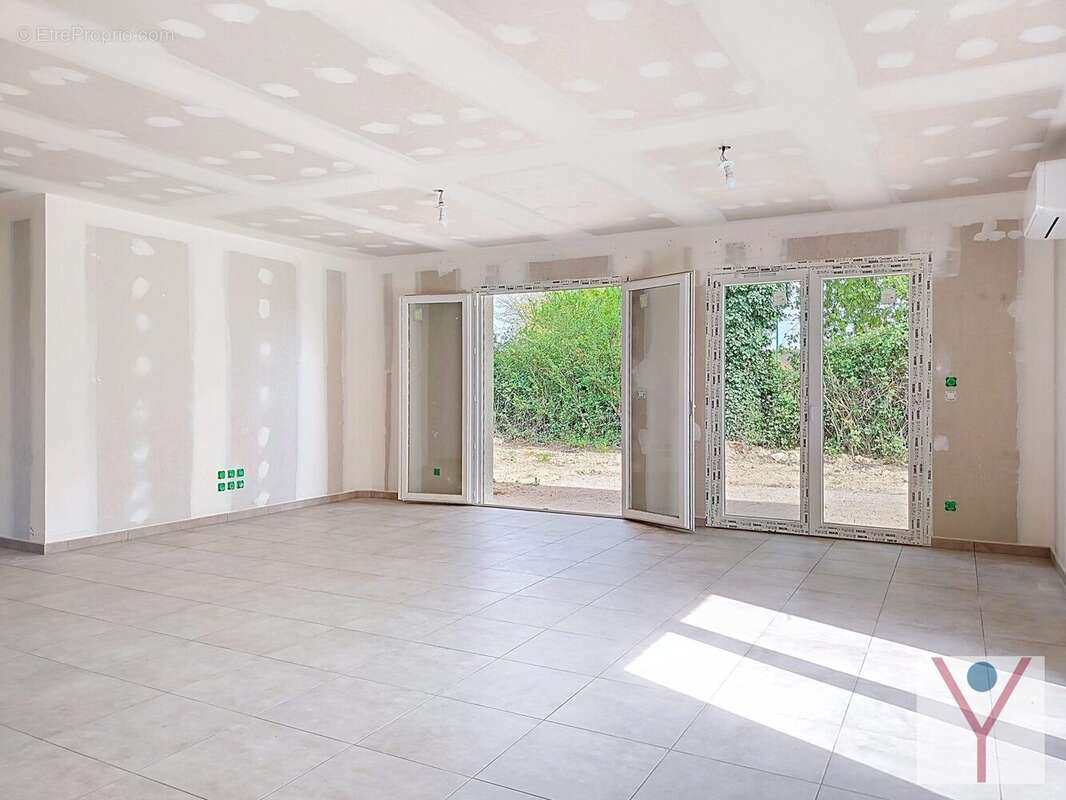 Maison à SAINT-DIDIER-SUR-CHALARONNE