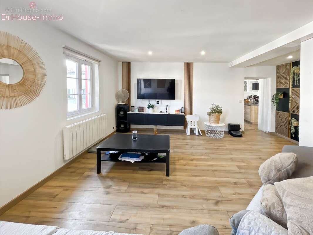 Maison à BRISCOUS