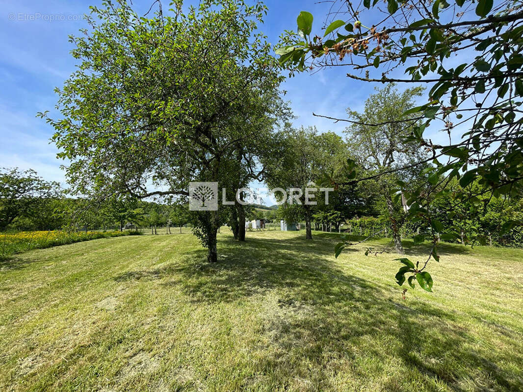 Maison Saint Lamain à fort potentiel , 4 pièce(s) 139m² - photo 13