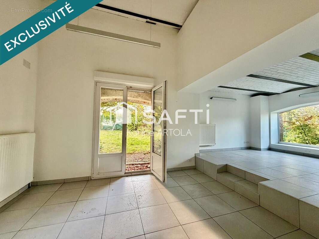 Photo 3 - Appartement à BELLEVILLE-SUR-MEUSE