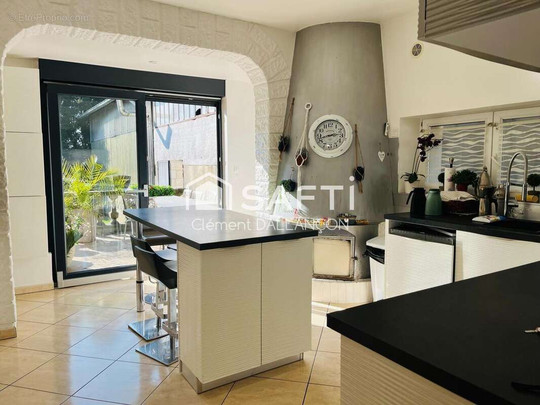 Photo 3 - Appartement à SAINT-QUENTIN