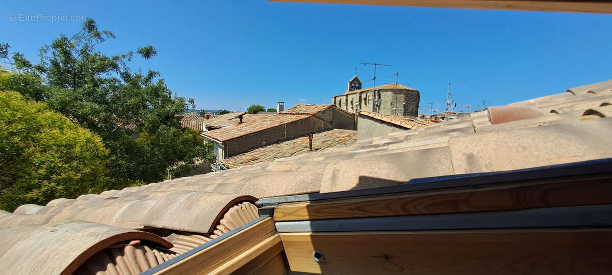 Maison de village Montpellier Celleneuve : Maison vigneronne T3 du XVIIIe avec terrasse, jardin et cave voûtée - photo 8