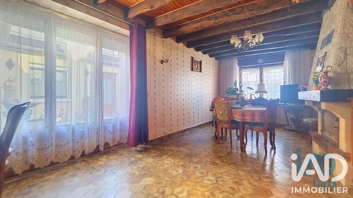 Photo 2 - Maison à ANGLURE