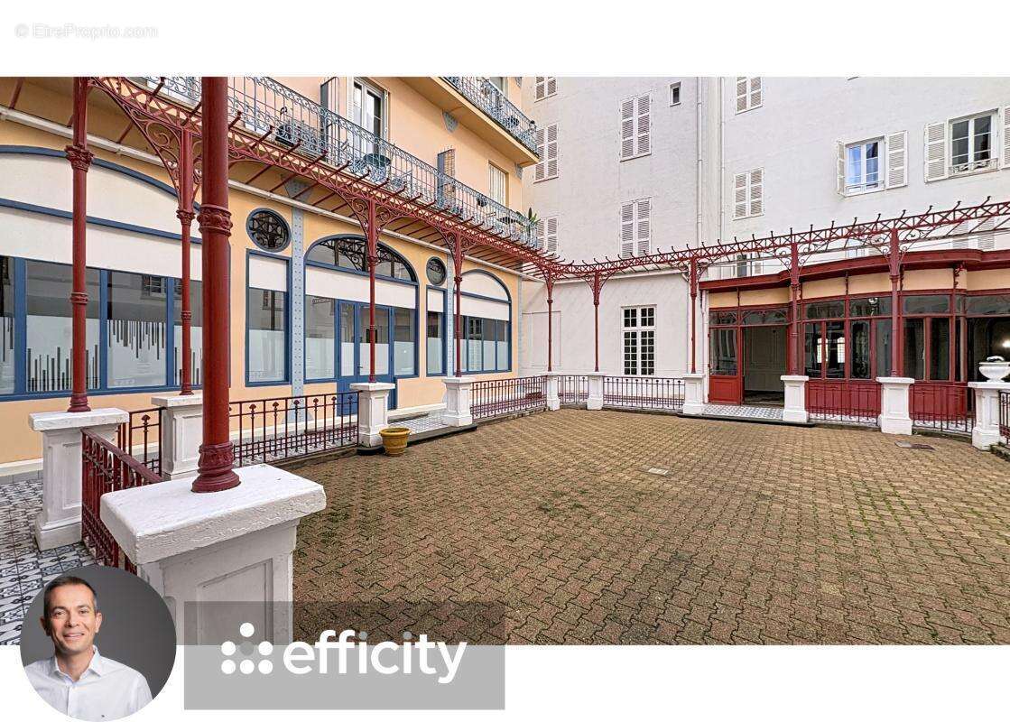 Appartement à VICHY