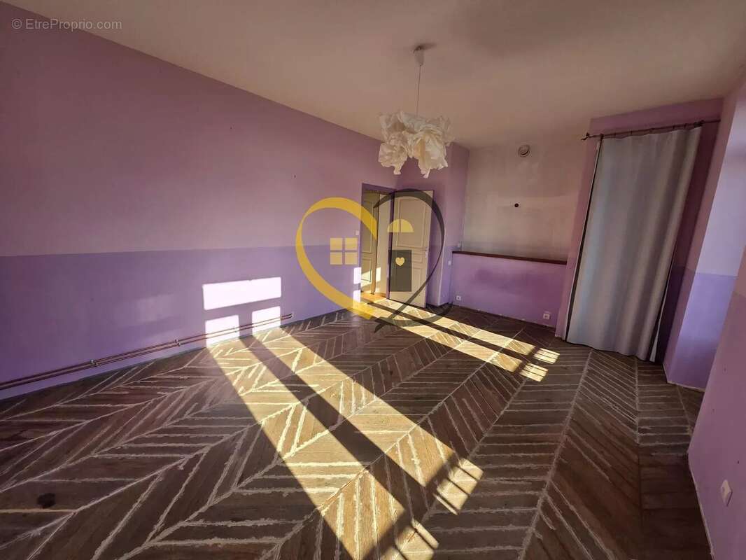 Maison à HENRICHEMONT