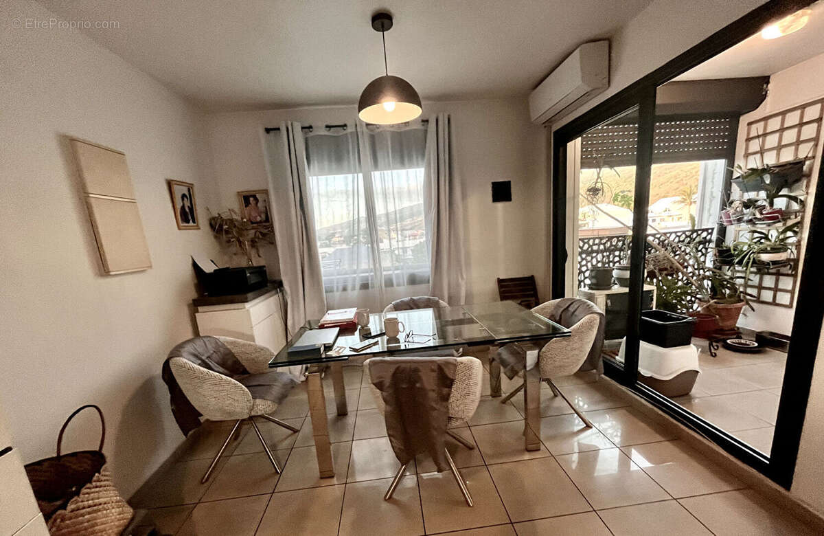 Appartement Atypique Saint Paul 3 pièce(s) 50 m2 - photo 2