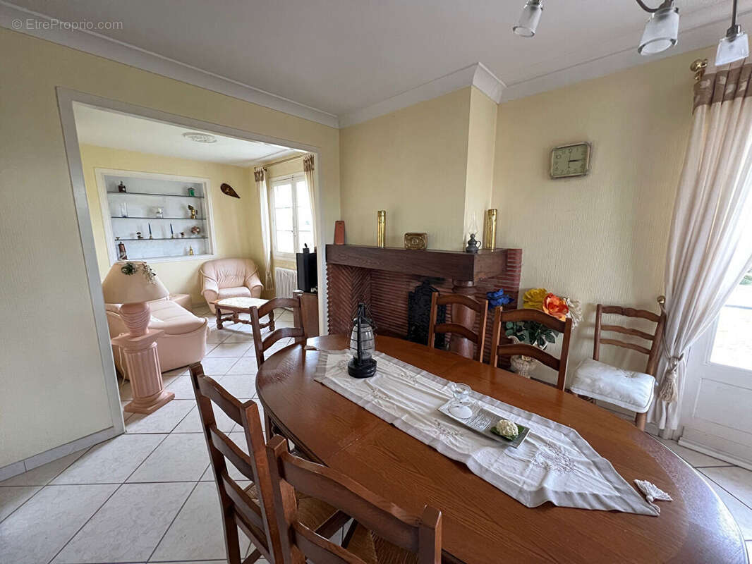 Maison à CASTILLONNES