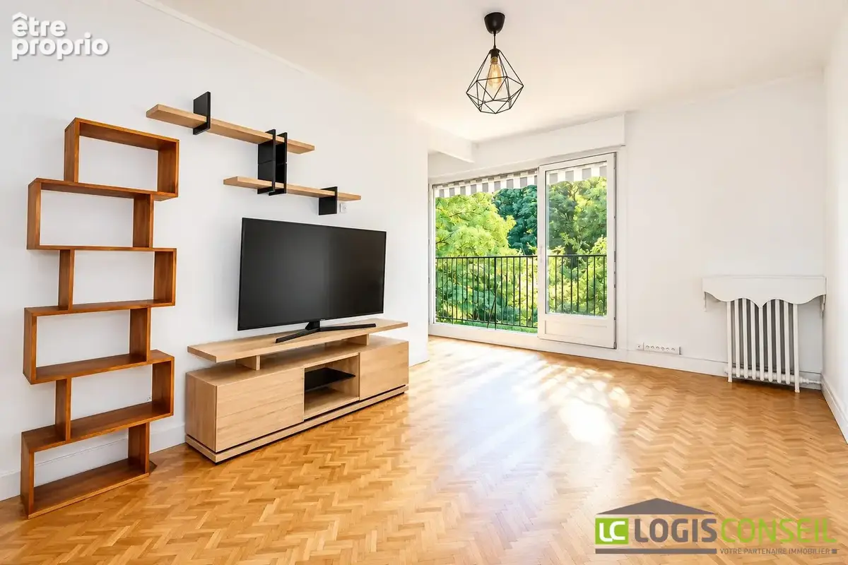 Appartement 4 pièces 78 m² à vendre à Chatenay-Malabry (92290) - photo 2