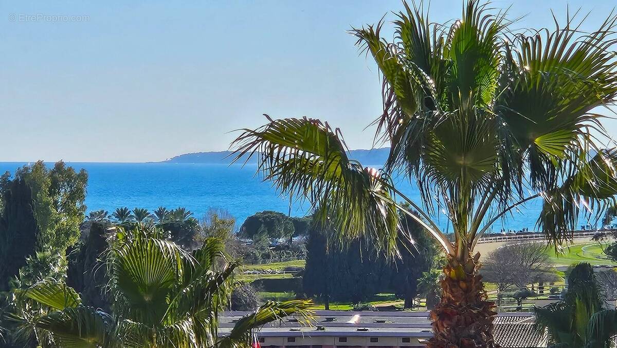 Appartement à CAGNES-SUR-MER