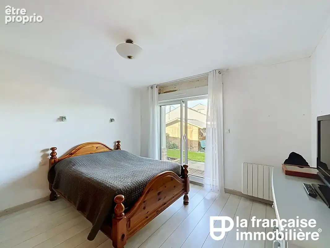 Maison familiale bien entretenue avec jardin, véranda et garage - photo 9