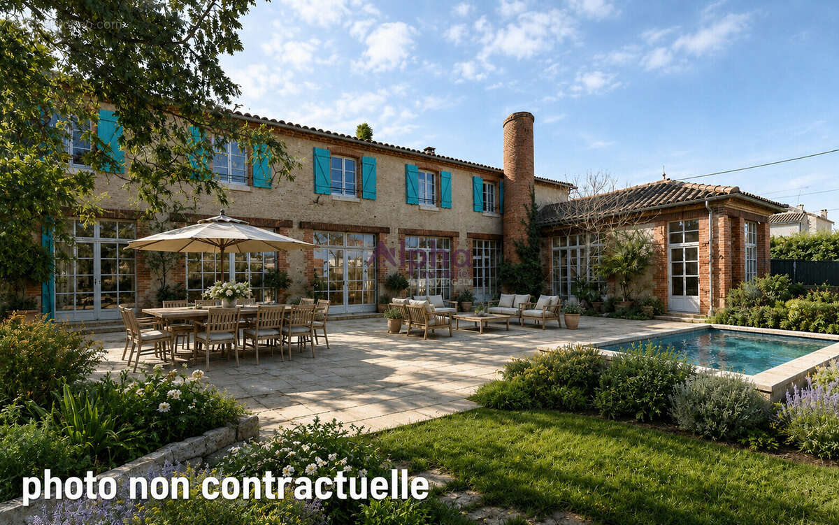 Maison 375 m² à Septfonds  - photo 2